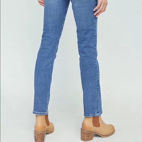 SOLD. AG Anthropologie The Stevie Ankle Jeans - Picture 5 of 9
